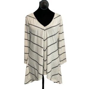 White House Black Market Chevron Striped Linen Blend Blouse Top W/ Back Cut Out